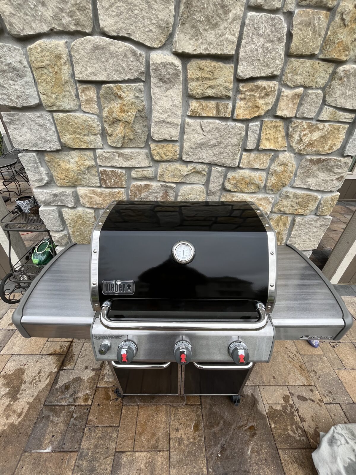 Weber grill assembly