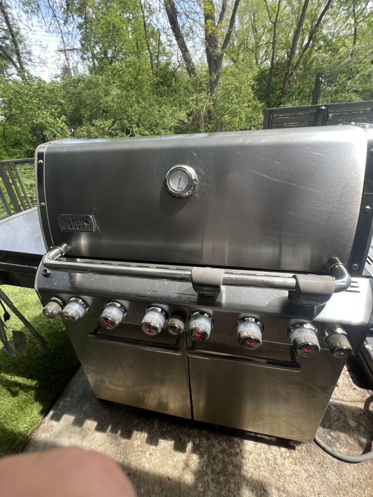 Weber summit BBQ grill cleaning in Kansas city